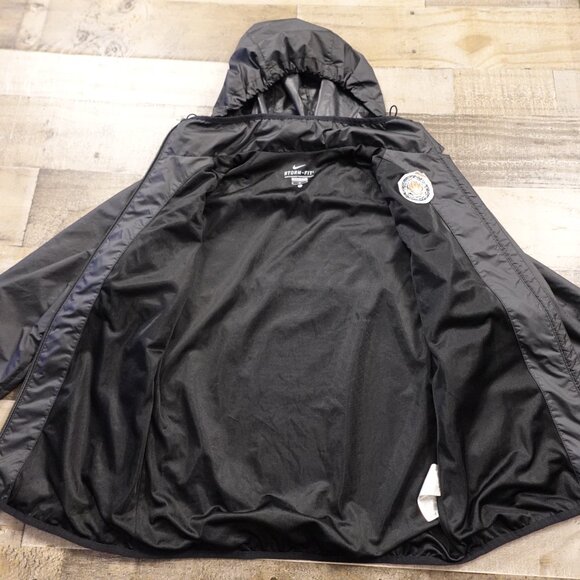 Nike Storm-FIT Hooded Jacket Men’s Medium Black Windbreaker Athletic - Picture 10 of 13